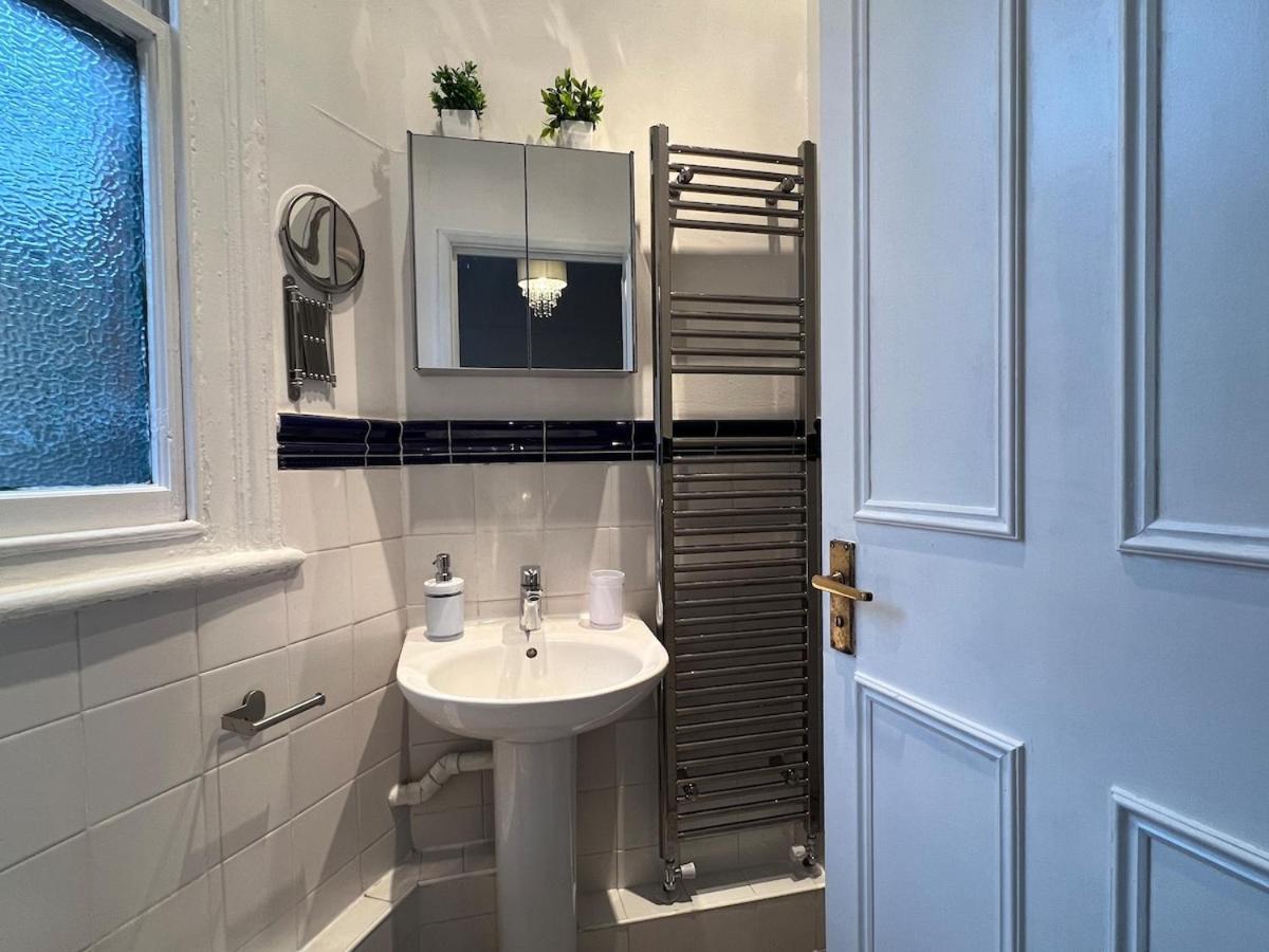 2 Bedroom Luxury Flat In Centre Of Muswell Hill Londra