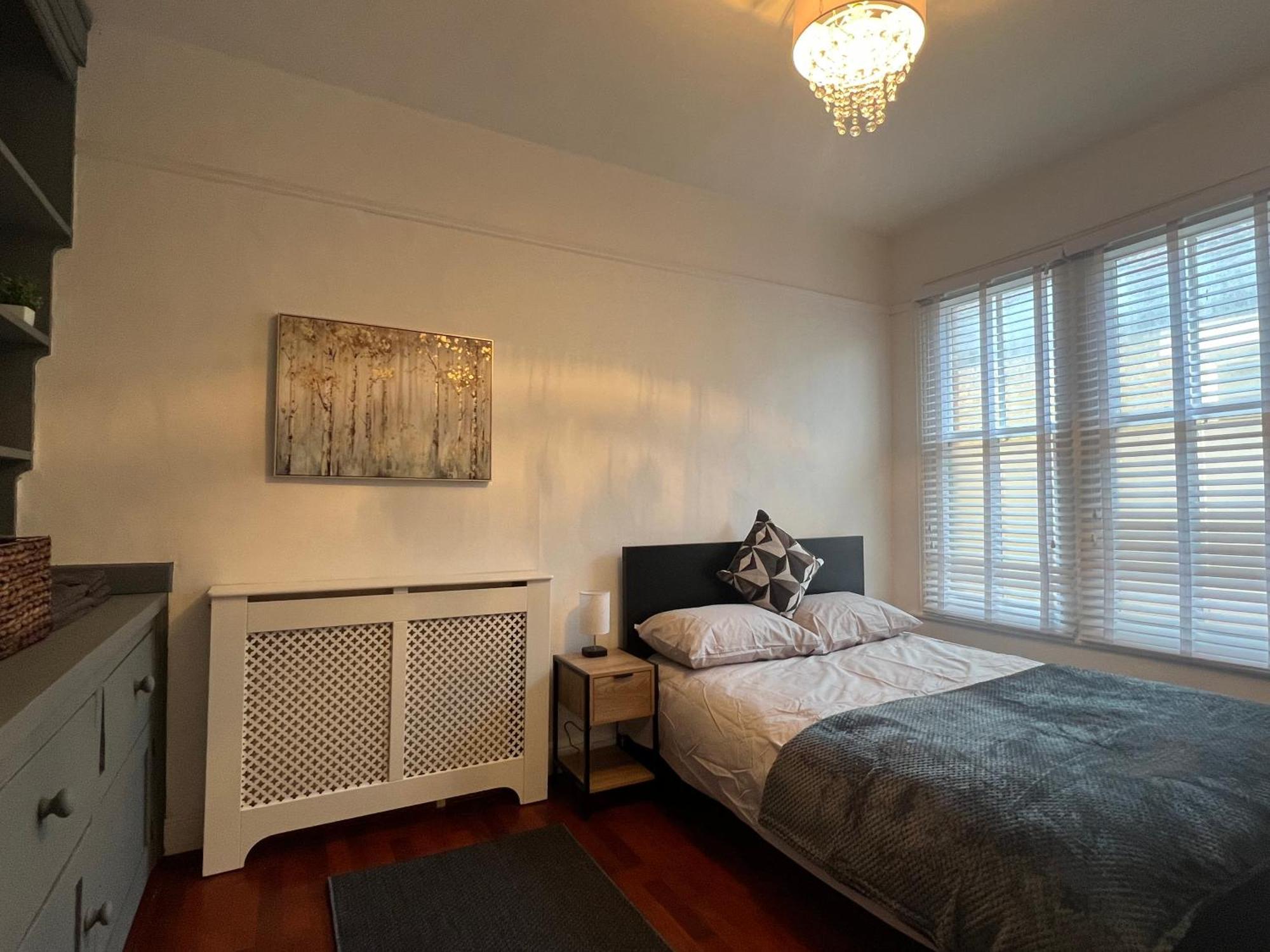 2 Bedroom Luxury Flat In Centre Of Muswell Hill