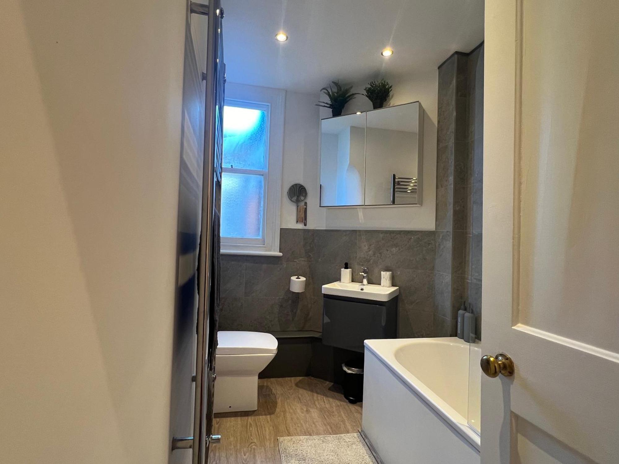 2 Bedroom Luxury Flat In Centre Of Muswell Hill Londra
